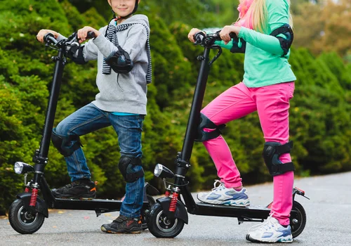 PILNE: Nowe zasady jazdy na hulajnogach elektrycznych od 3 marca 2026! Obowiązuje nowy wiek minimalny