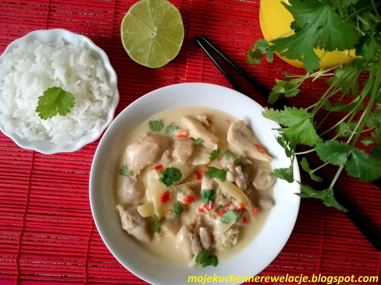 Tajskie curry z kurczaka - 486 kcal