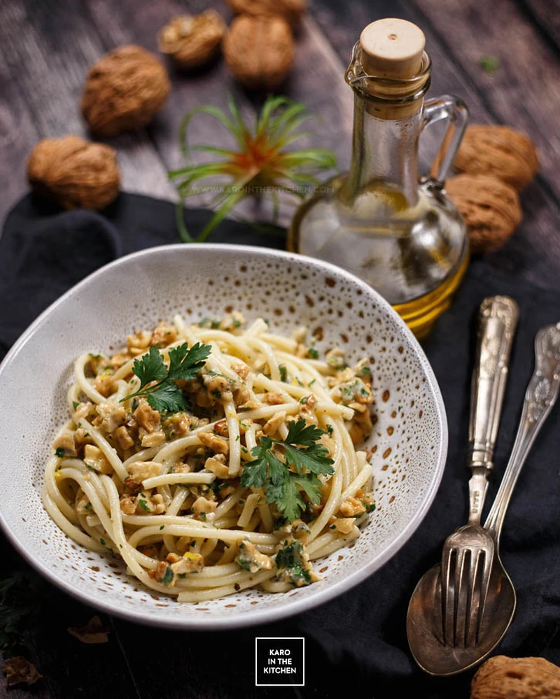 Spaghetti z orzechami włoskimi – obiad w 25 minut