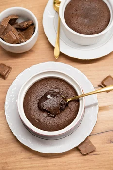 Lava cake - Najlepszy Fondant Czekoladowy - Przepis od Po Prostu Pycha
