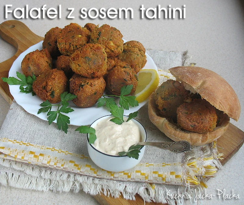 Falafel z sosem tahini