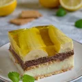 Grysikowiec z bananami i galaretką (bez pieczenia)