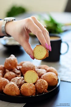 Pączuszki na mascarpone z bananowym nadzieniem (tylko 5 minut!)