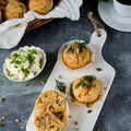 Wytrawne muffinki z szynką i warzywami