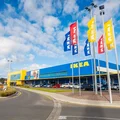 Ikea pomaga uchodźcom i chce dać im pracę!