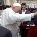 Papież Franciszek wciąż przebywa w szpitalu. Doszło do nagłego pogorszenia stanu zdrowia