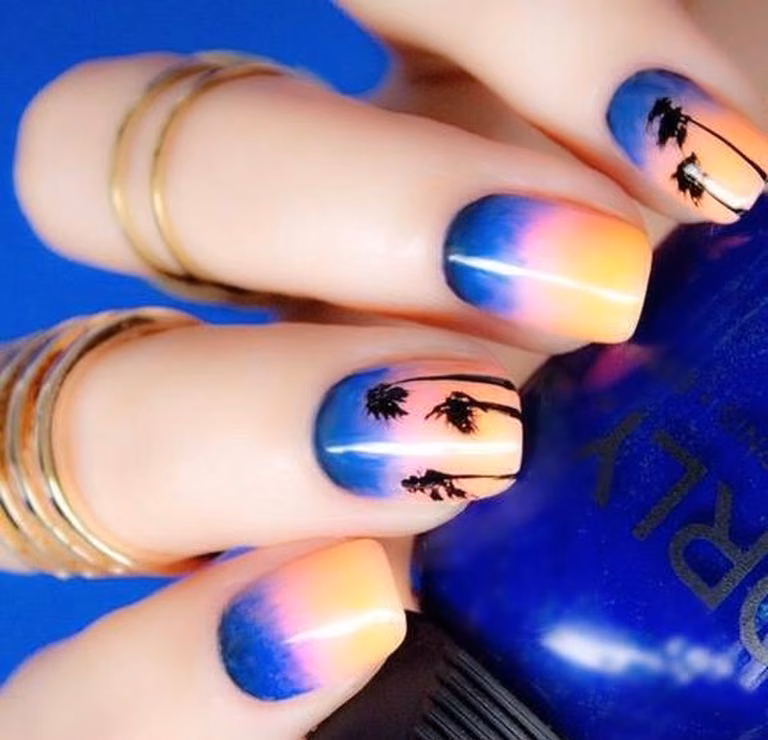 Wakacyjny manicure