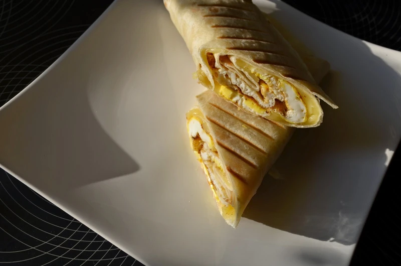 Tortilla z jajecznicą