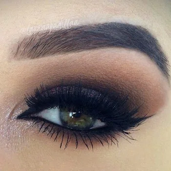 Smokey eyes