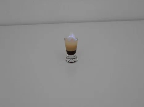 Przepis na płonący shot b52