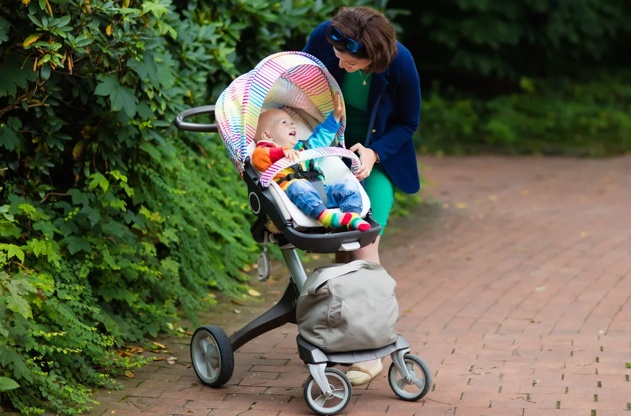 Najmodniejsze imiona dla dziewczynek i chłopców w 2026 roku! Klasyka wraca z przytupem, ale zaskoczeń nie brakuje