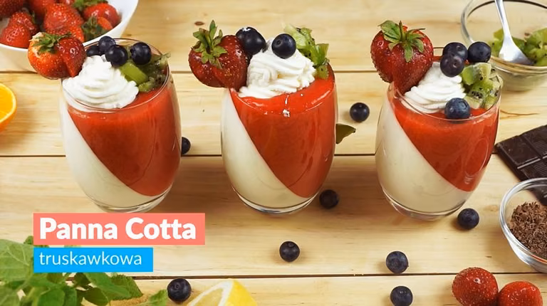 Truskawkowa panna cotta