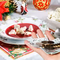 Po co sianko pod obrusem i 12 potraw? Oto odpowiedzi, których nie znałeś!