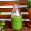 Smoothies z jarmużu, banana i jabłka