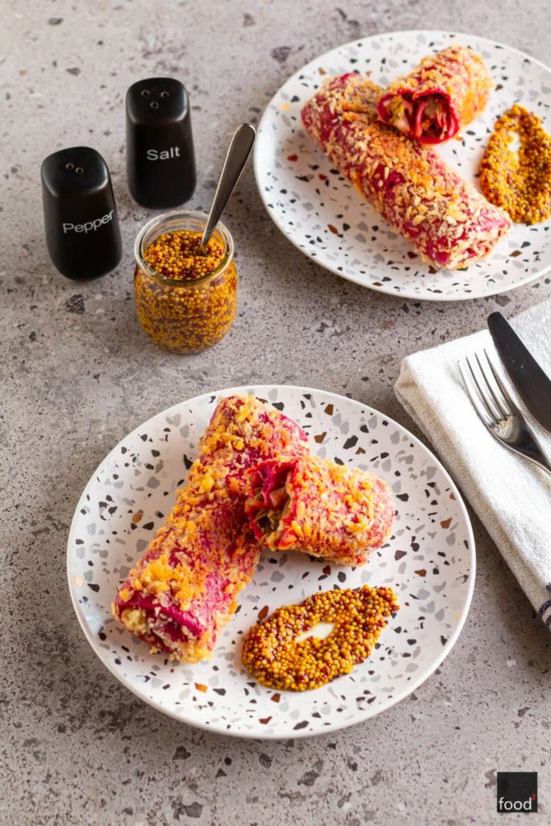 Krokiety buraczane w panko z boczniakami, kapustą pekińską i serem cheddar - food²