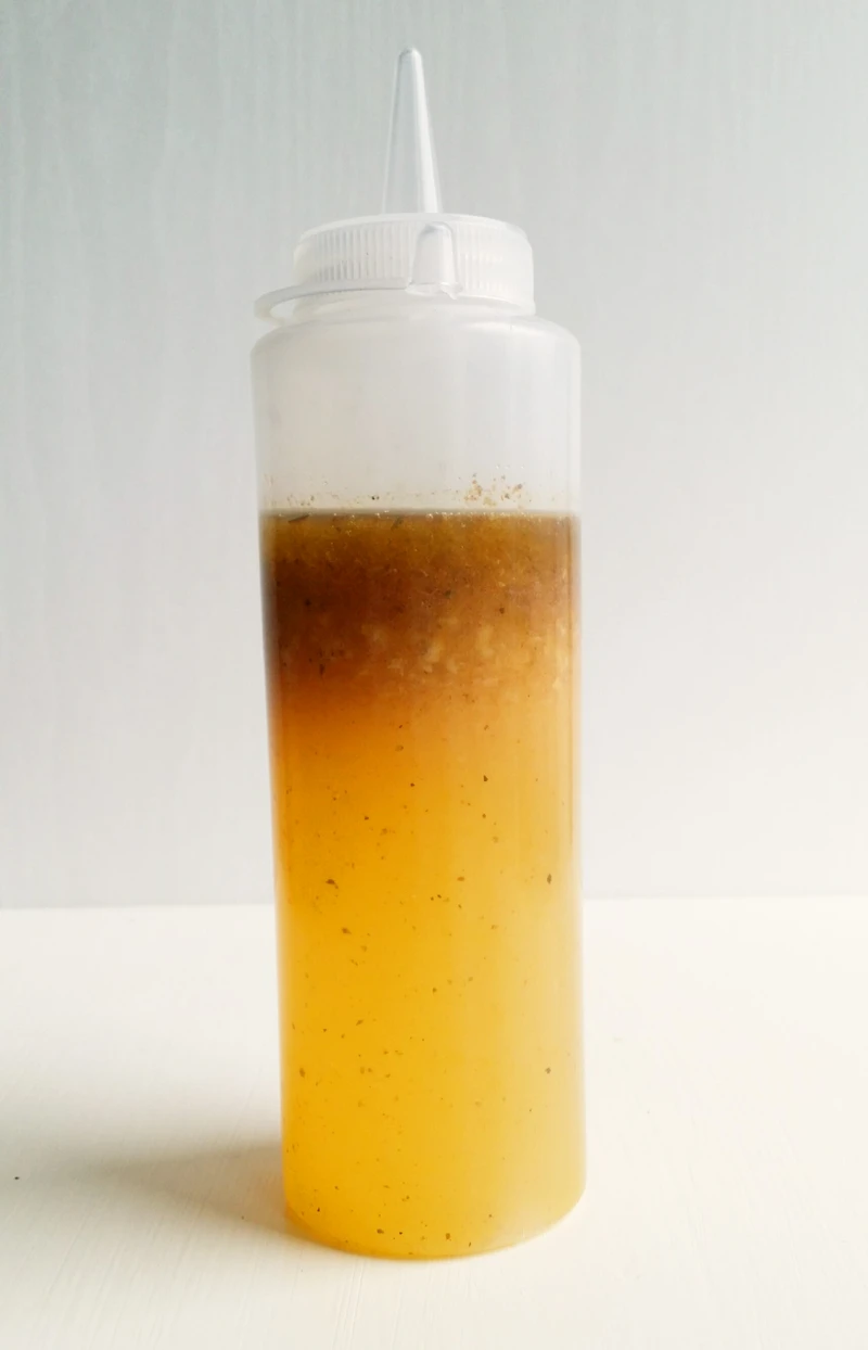 Lekki cytrynowy sos do sałat