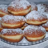 Pączki z kajmakiem