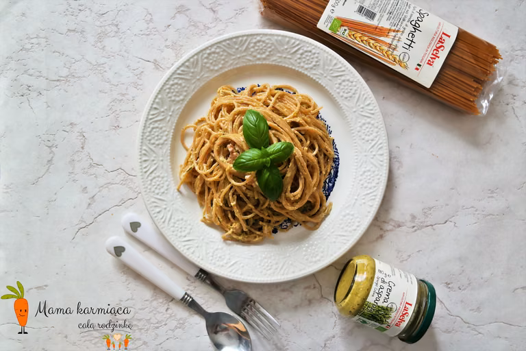 Spaghetti z kremem ze szparagów