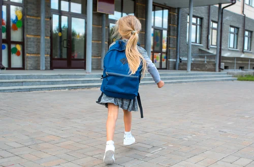 300 zł na ucznia - nie tylko na wyprawkę! Nabór na nowe dofinansowanie "Wyjście z klasą" rusza 27 października