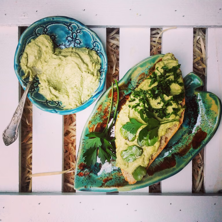 Hummus z bobu