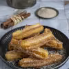Churros z cynamonem