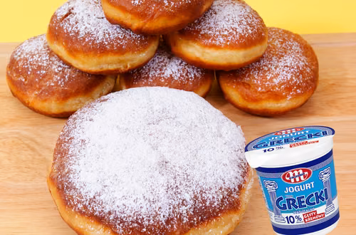 Pączki na jogurcie greckim – puszyste i bez drożdży! Przepis, który zawsze się udaje!