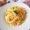 Spaghetti aglio, olio e peperoncino