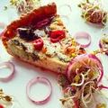 Quiche z kurczakiem i brokułem