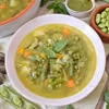 Włoska zupa jarzynowa z pesto