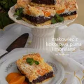 makowiec na kruszonce ( z morelami i kokosem)