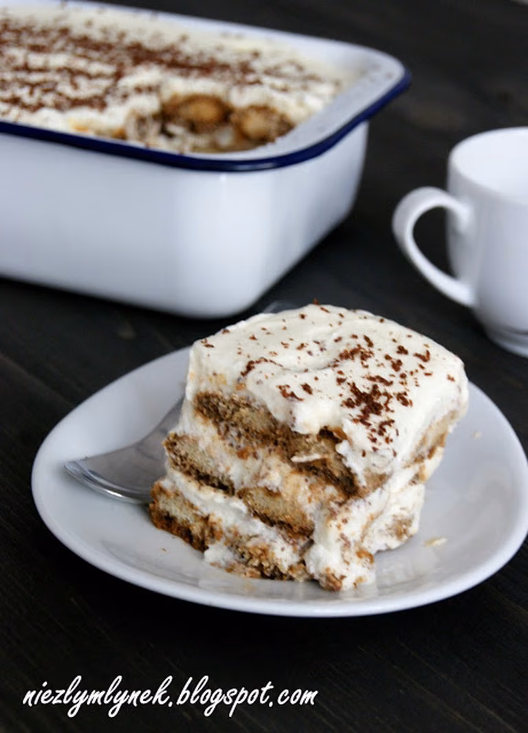 Tiramisu z burbonem i czekoladą