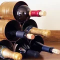Prosty sposób na elegancki stojak na wino.