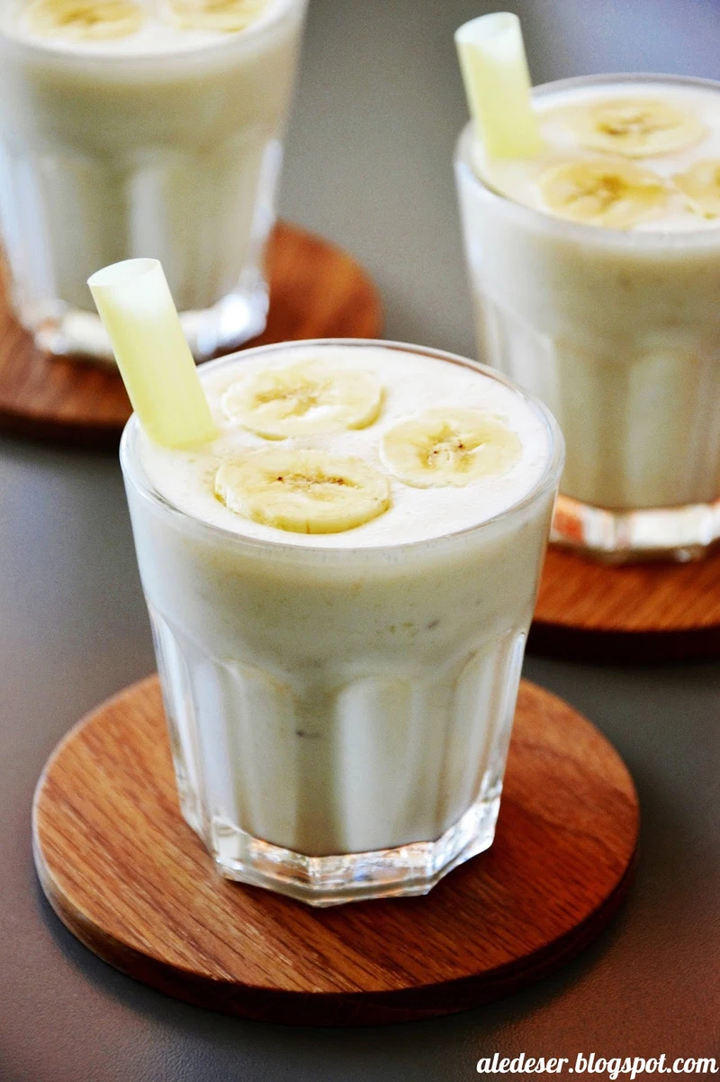 Koktajl bananowy