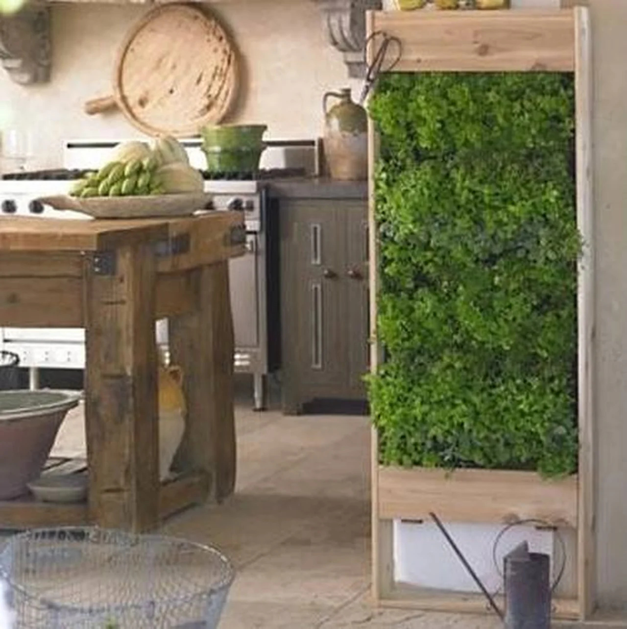 Zielona ściana w kuchni
