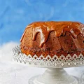 Rumowa babka z rodzynkami