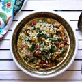 RISOTTO Z JARMUŻEM, CIECIORKĄ I SUSZONYMI POMIDORAMI