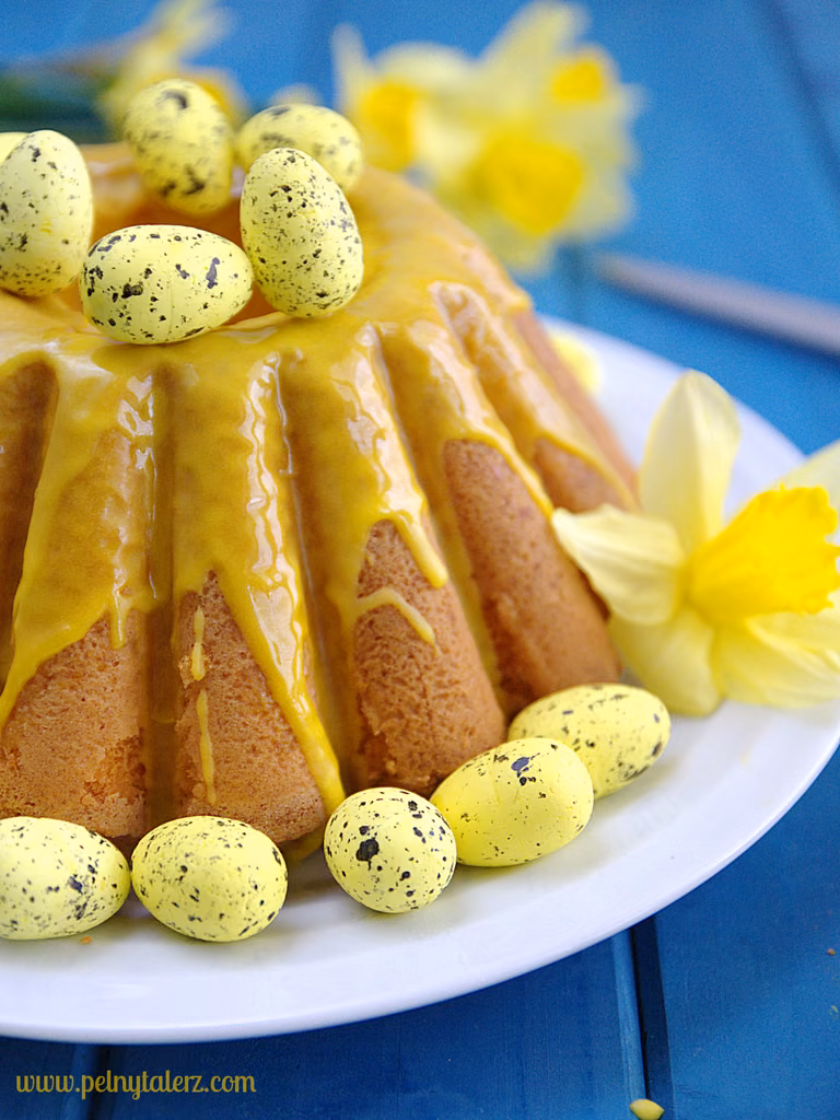 Babka z ajerkoniakiem. Pyszna!