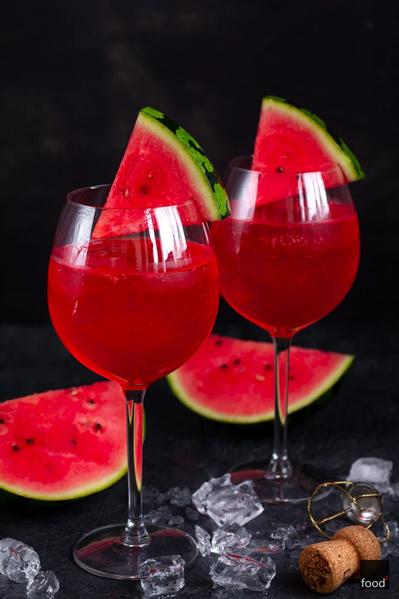 Arbuzowy Spritz - klasyczny włoski koktajl w letnim wydaniu