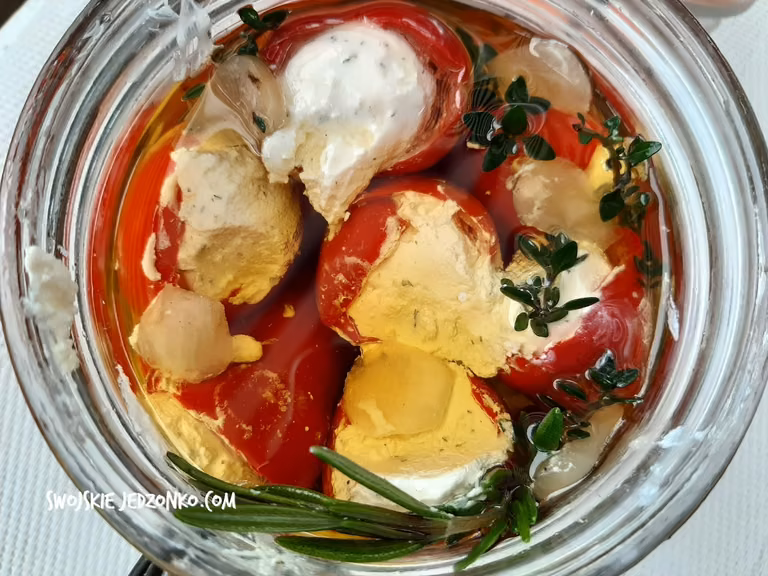 Papryczki faszerowane serkiem - antipasti
