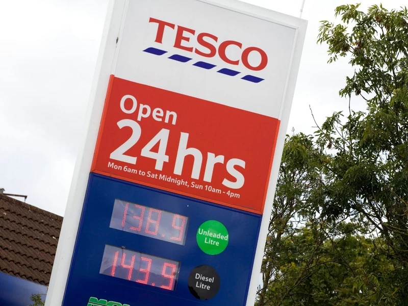 Sieć supermarketów, która znika z Polski i oferuje nawet 90% zniżki.