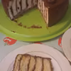 Zawijany tort z powidłem śliwkowym