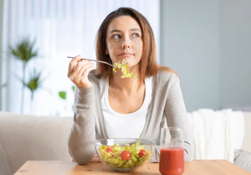 Co jeść w kwietniu, żeby poprawić energię i odporność?