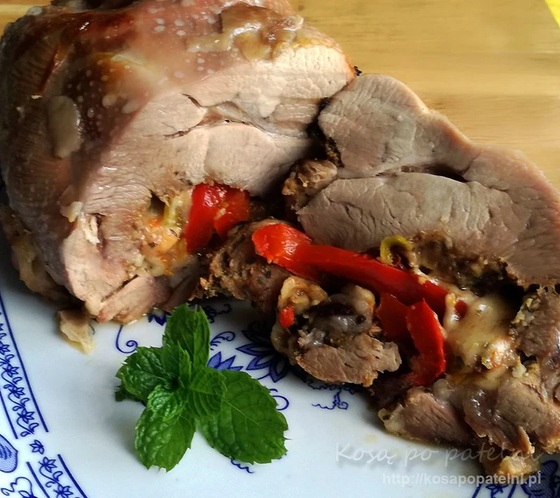 Pieczeń z udźca indyka