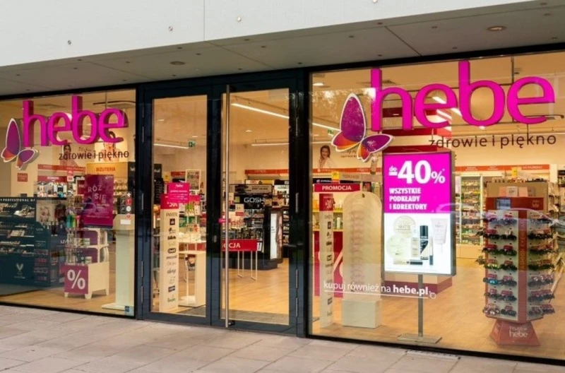 -80% na drugi bestsellerowy kosmetyk w Hebe! Drogeria sypnęła promocjami na Dzień Kobiet