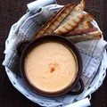 Fondue serowe z piwem