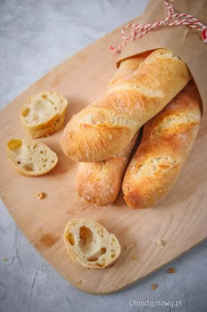Bagietki chlebowe wiejskie