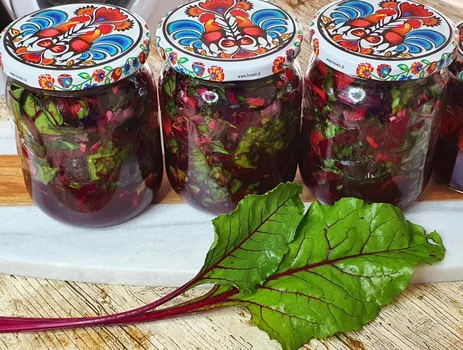 Botwinka na zimę w słoikach
