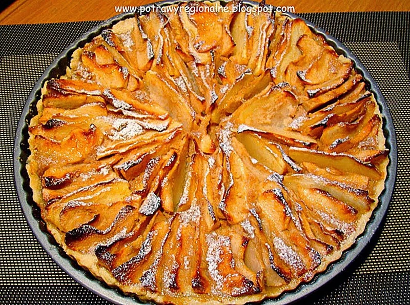 TARTA Z JABŁKAMI