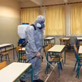 Kolejne szkoły zamykane z powodu koronawirusa! Z dnia na dzień rośnie ich liczba