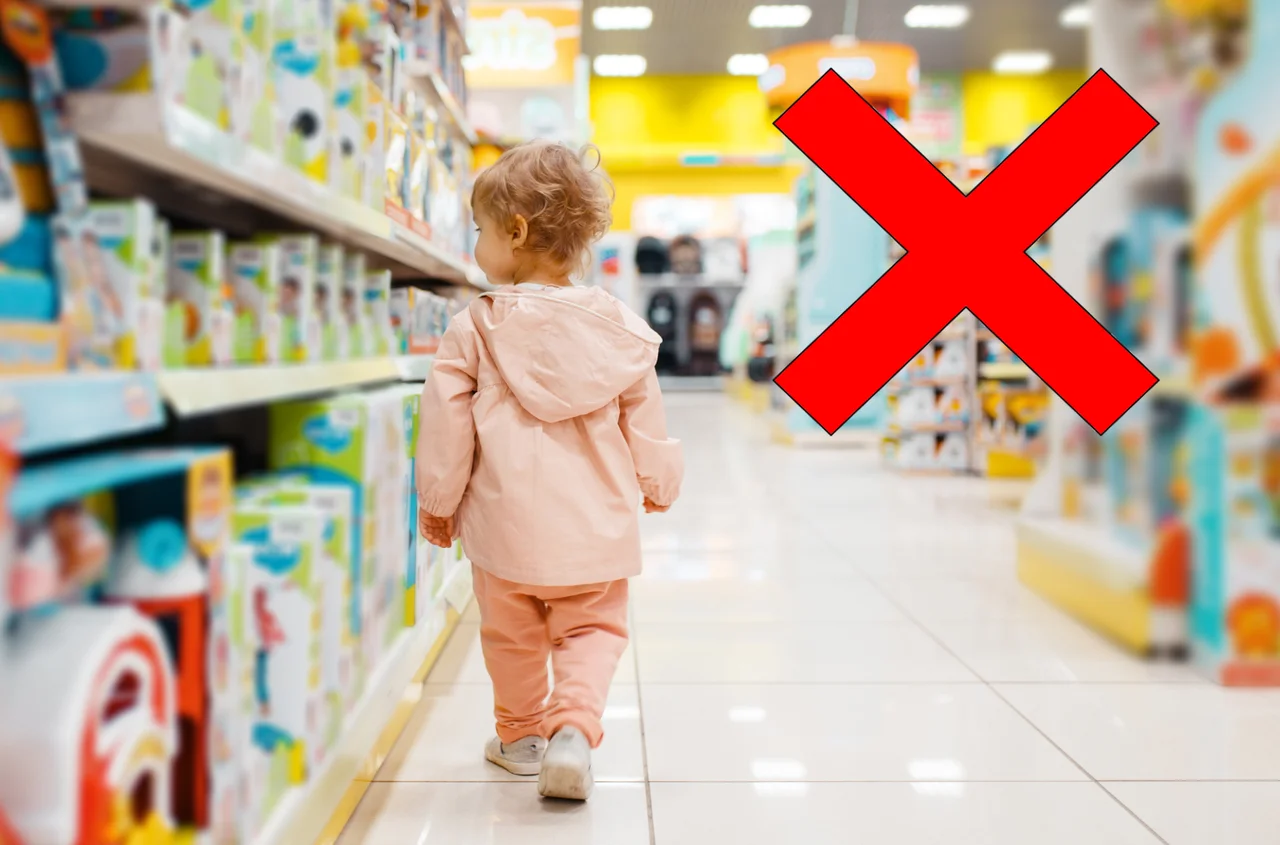 Wykryto AZBEST w zabawkach! Popularna sieć wydała pilny komunikat i apeluje o zwrot produktu